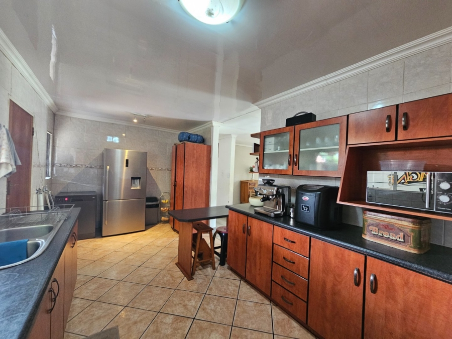 4 Bedroom Property for Sale in Vaalpark Free State